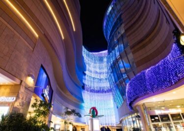 Namba Parks Illumination “Namba Hikaritabi” – A Winter Wonderland in Osaka